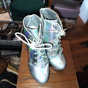 Size 8 glitter heels